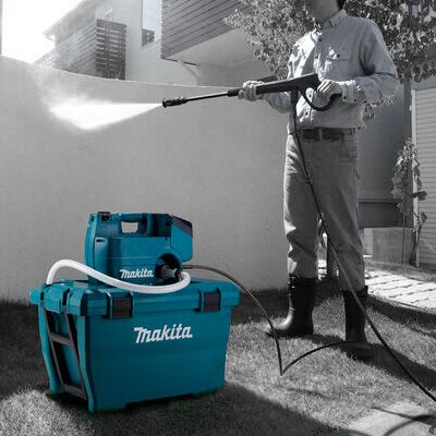 Makita Pressure Washers