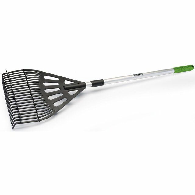 Lawn & Leaf Rakes