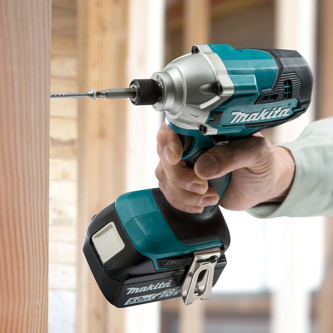 Makita dtd156z battery discount