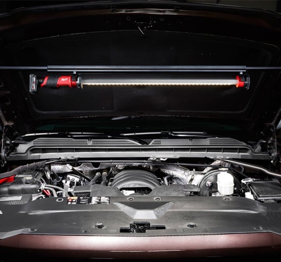 Milwaukee M12 Under Hood Light
